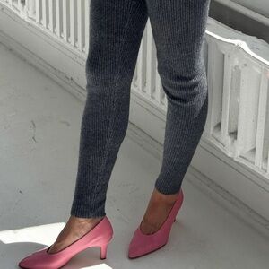 Le Bon Shoppe Wool & Cashmere Ribbed Charcoal Leggings / M